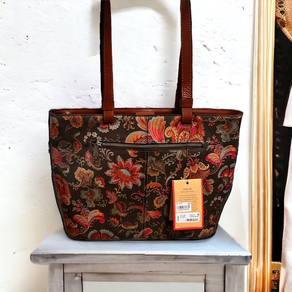Patricia Nash Handbags - Patricia Nash Danville Vintage Italian Paisley Leather Tote Bag